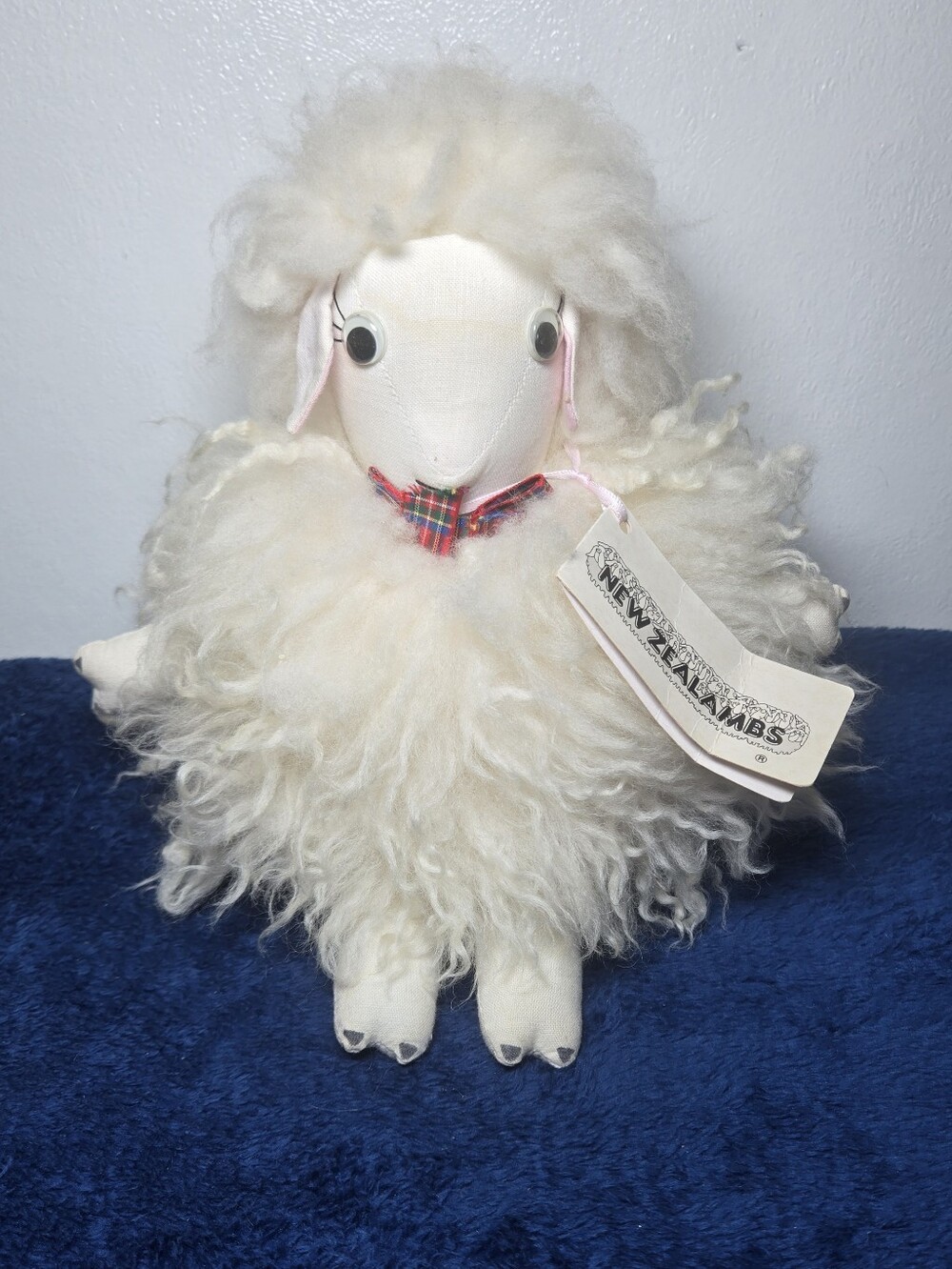 VTG NWT New Zealambs Sheep Wool Lamb Plush Toy Primitive  New Zealand Unique